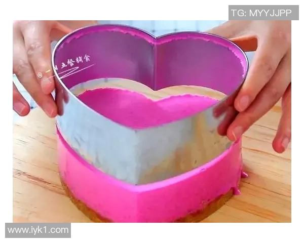 皇马球星足球蛋糕店官网打造独特美味足球主题蛋糕惊艳全城