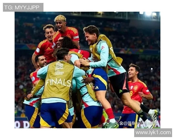 足球连线全球球星精彩瞬间揭秘 球场传奇人物交织的巅峰对决